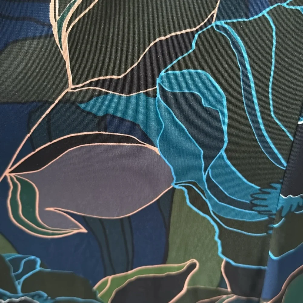 Arna York Collection Abstract Floral Print Tunic - Picture 7 of 12